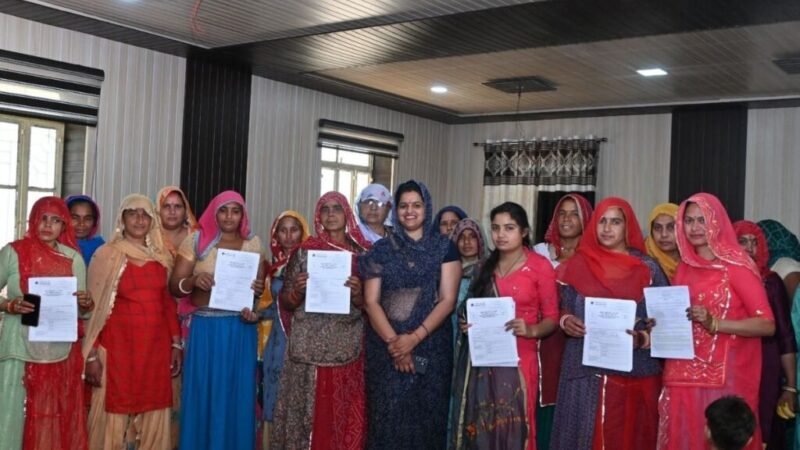 SBI & Rajasthan’s Women Sarpanch Neeru Yadav Organise the Financial Awareness Program