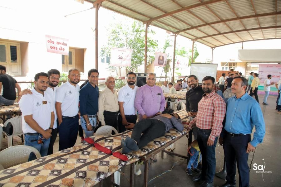 Sakhiya Skin Clinic and the Rotaract Club of Surat East  had organized the mega blood donation camp ‘Mahadan 8.0’ in Surat