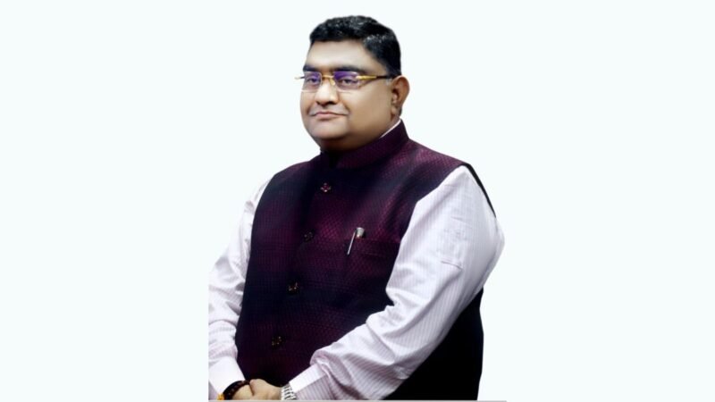 Dr. Vijay Kishor Bansal: A Beacon of Social Service in Agra, Nicknamed “Bhamashah”