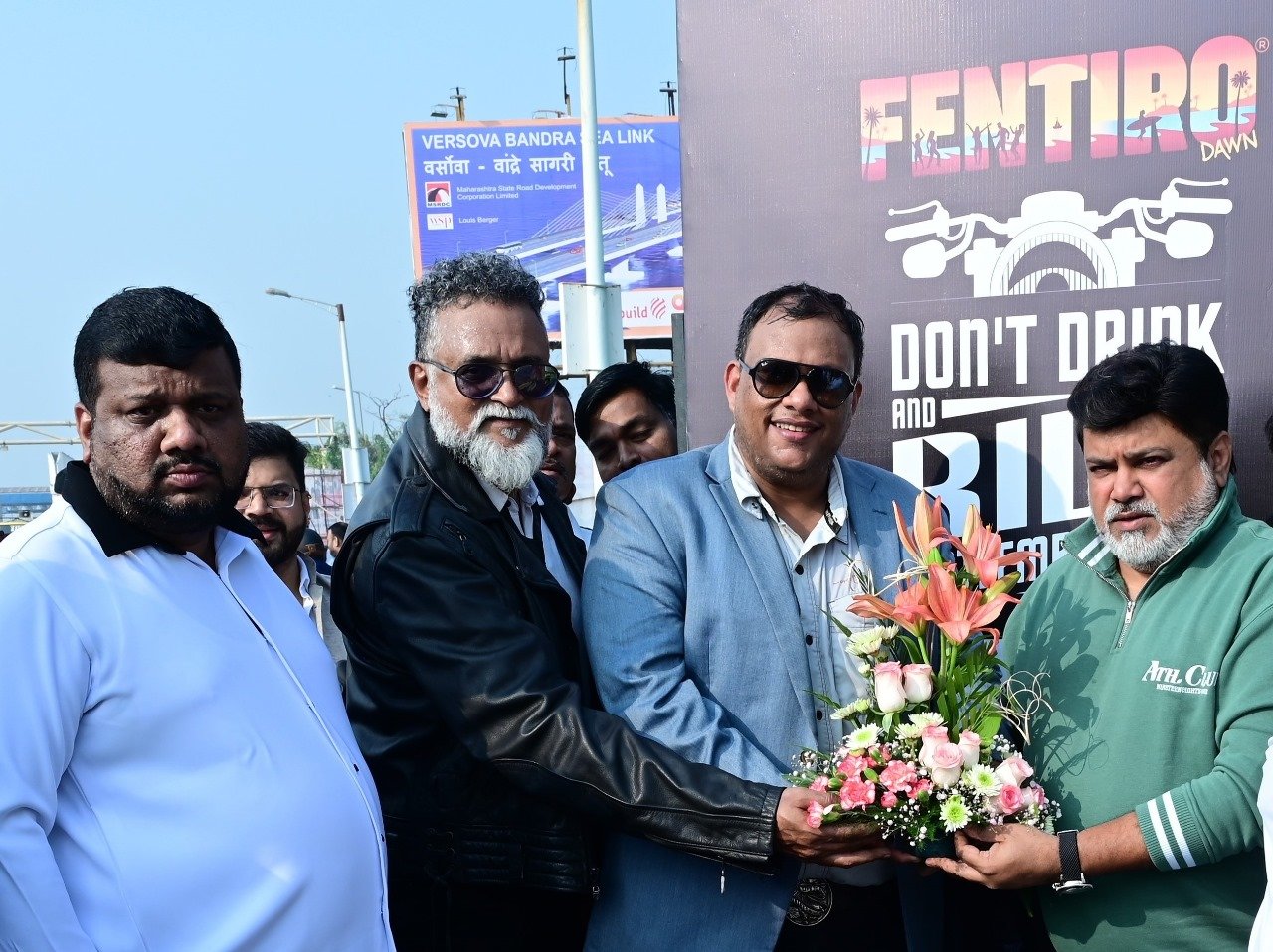 Industry Minister, Uday Samant flags off the ‘Fentiro Don’t Drink & Ride Gentlemen Rally’ with a WROOM