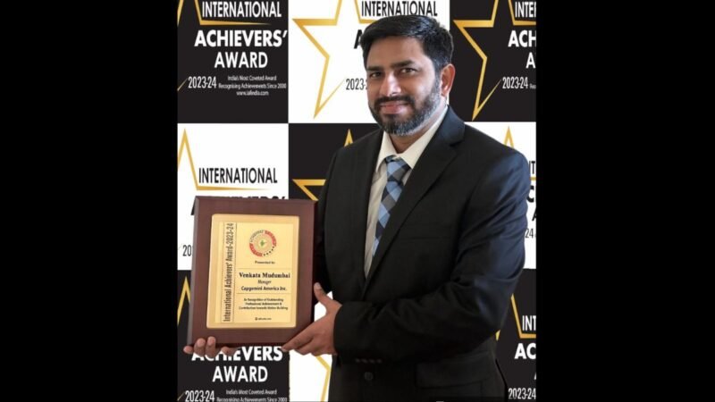 Tech Visionary, Venkata Mudumbai was honored with the International Achievers Award by the Indian Achievers’ Forum