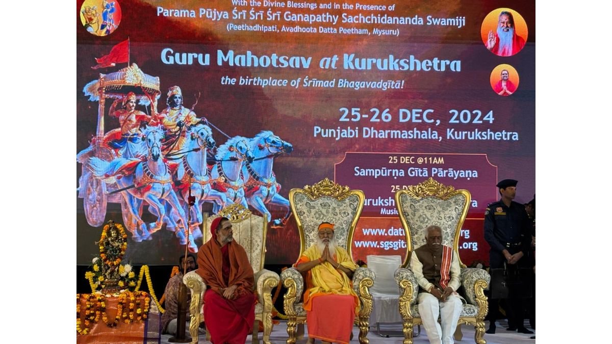 Global Gathering of NRIs Chant the Bhagavad Gita in Kurukshetra